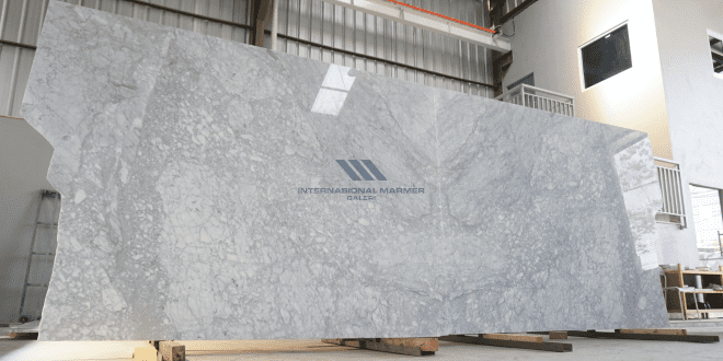 Slab Marmer Putih Italia Premium oleh PT Internasional Marmer Galeri